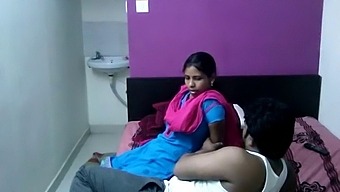 Tamil Nadu Babe Maria Gets Naughty On Camera