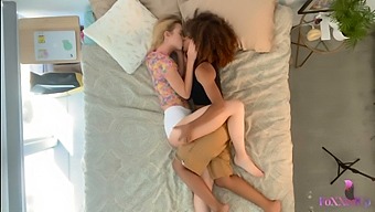 Blonde Chloe Cherry & Afro Babe Jenna Foxx In A Steamy Lesbian Video