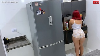 I Was Turned On By The Maid'S Big Butt And Didn'T Hesitate To Have Sex With Her